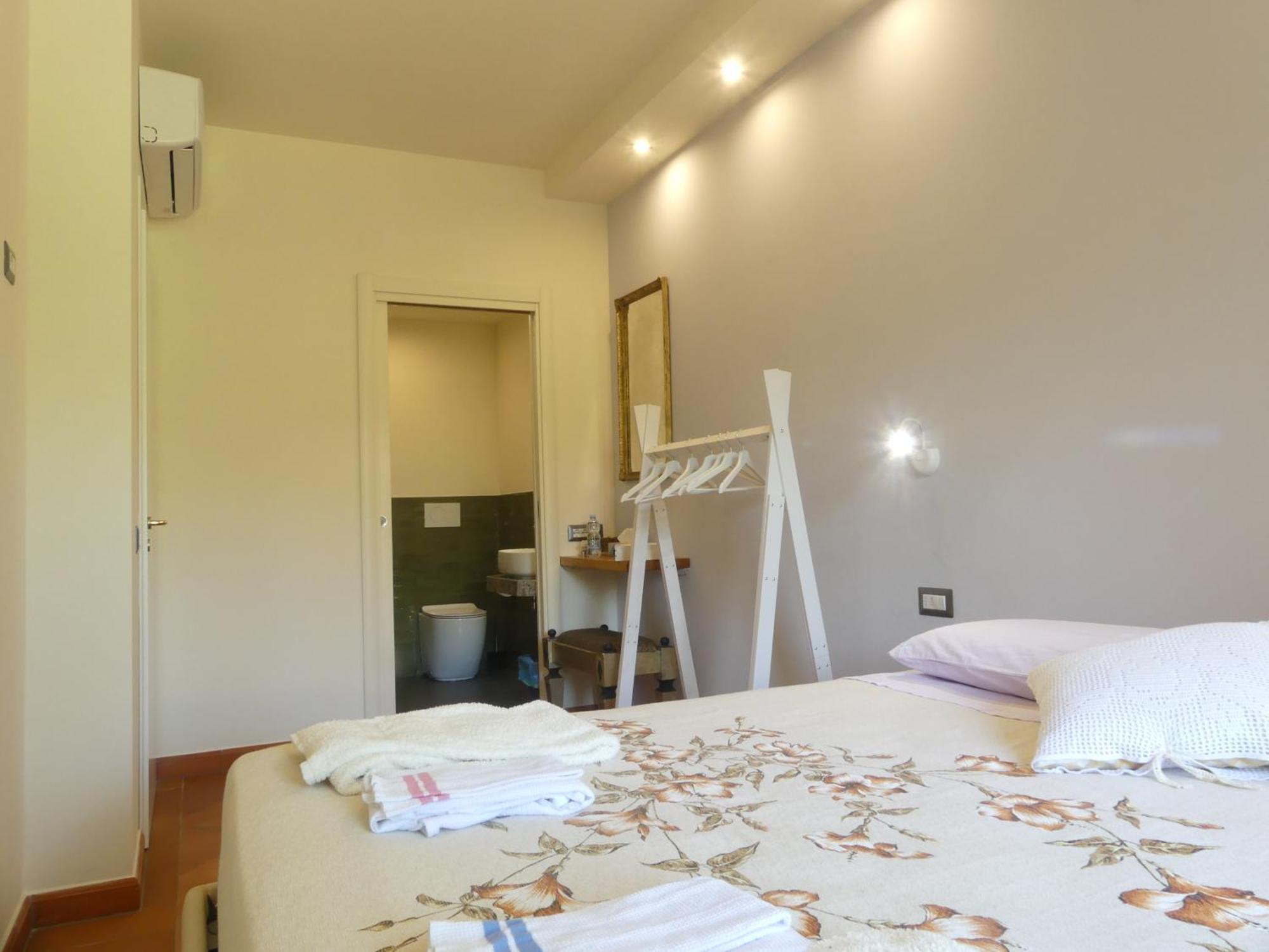 Helichrysum Bed and Breakfast Vinci Buitenkant foto