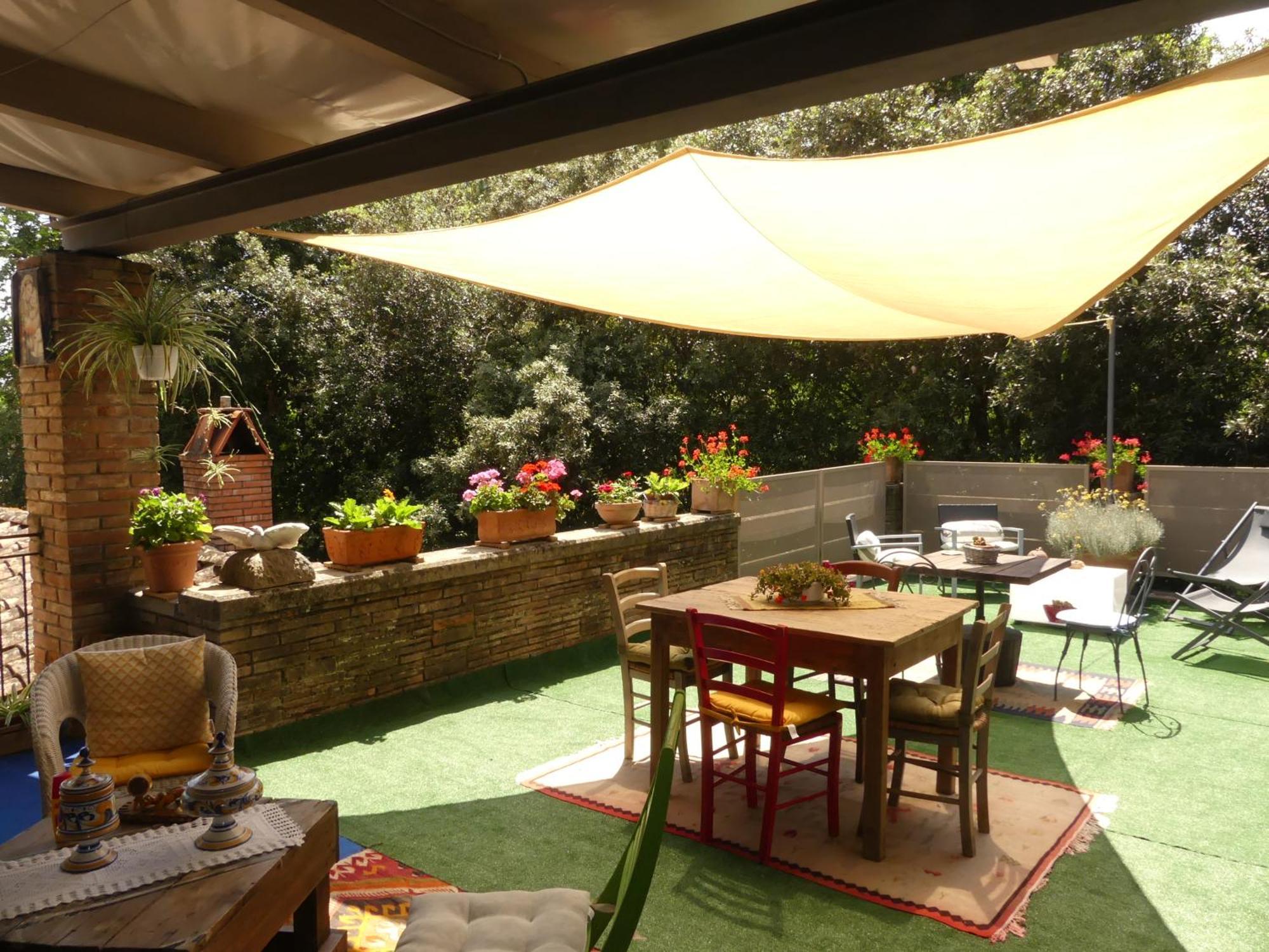 Helichrysum Bed and Breakfast Vinci Buitenkant foto